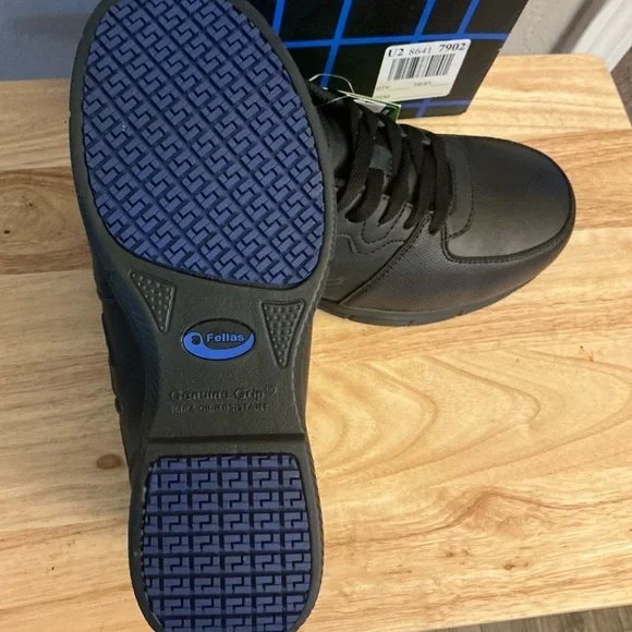 NWT Fellas Unisex Black Work Shoes Composition Toe Sturdy Men’s 7/ Women’s 9 - Picture 5 of 6